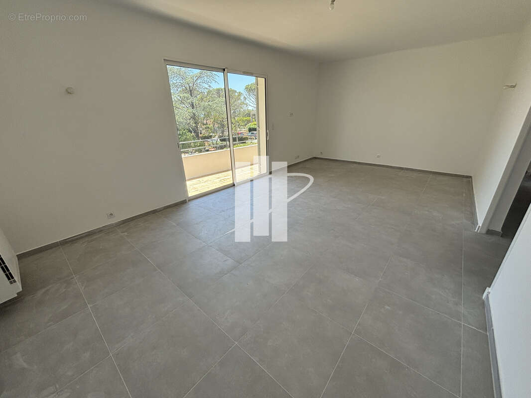 Appartement à SAINT-RAPHAEL