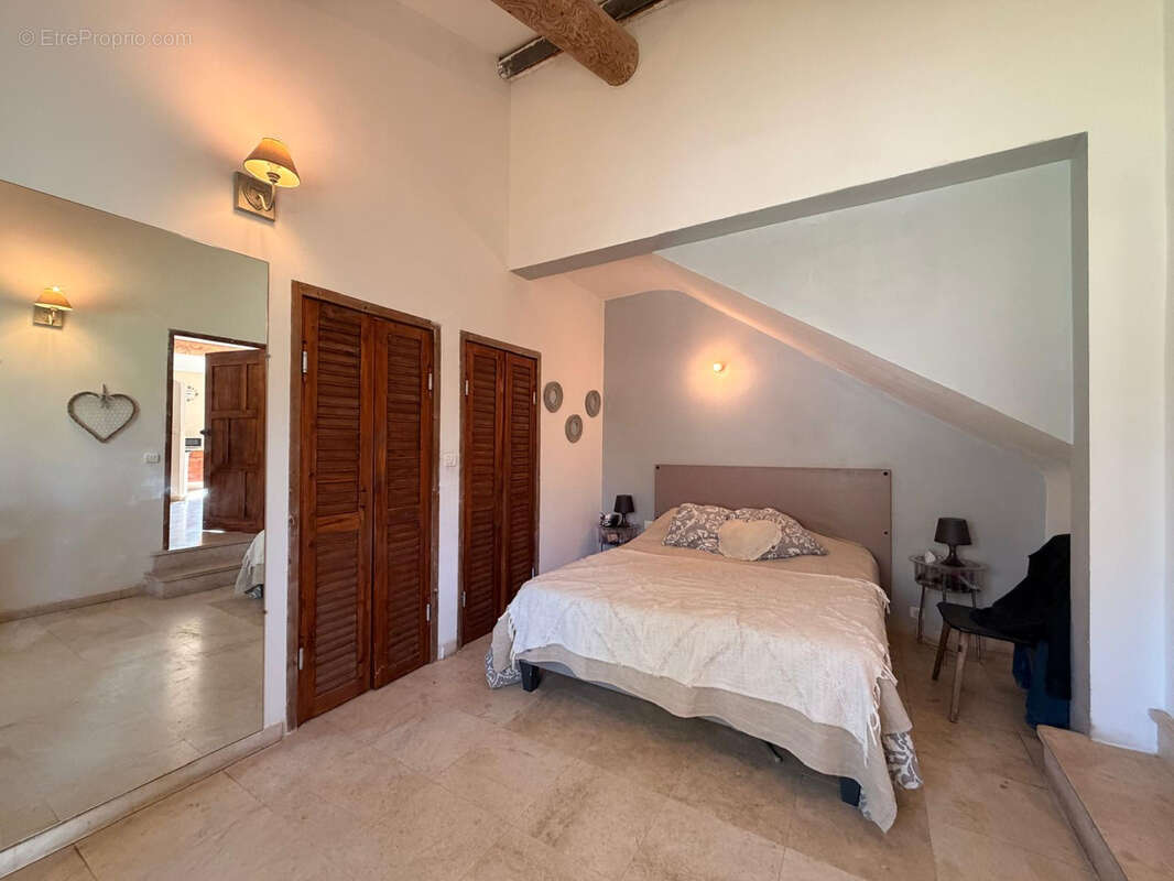 Maison à NIMES