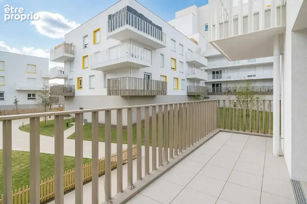 Appartement de 4 pièces de 84 m² à La Courneuve - photo 5