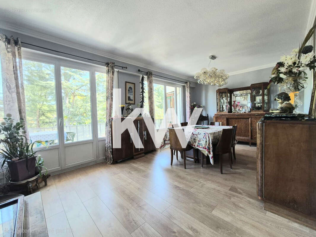 Appartement à FIRMINY
