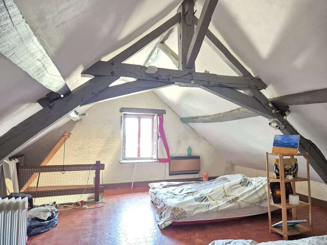 Maison à CHALLAIN-LA-POTHERIE