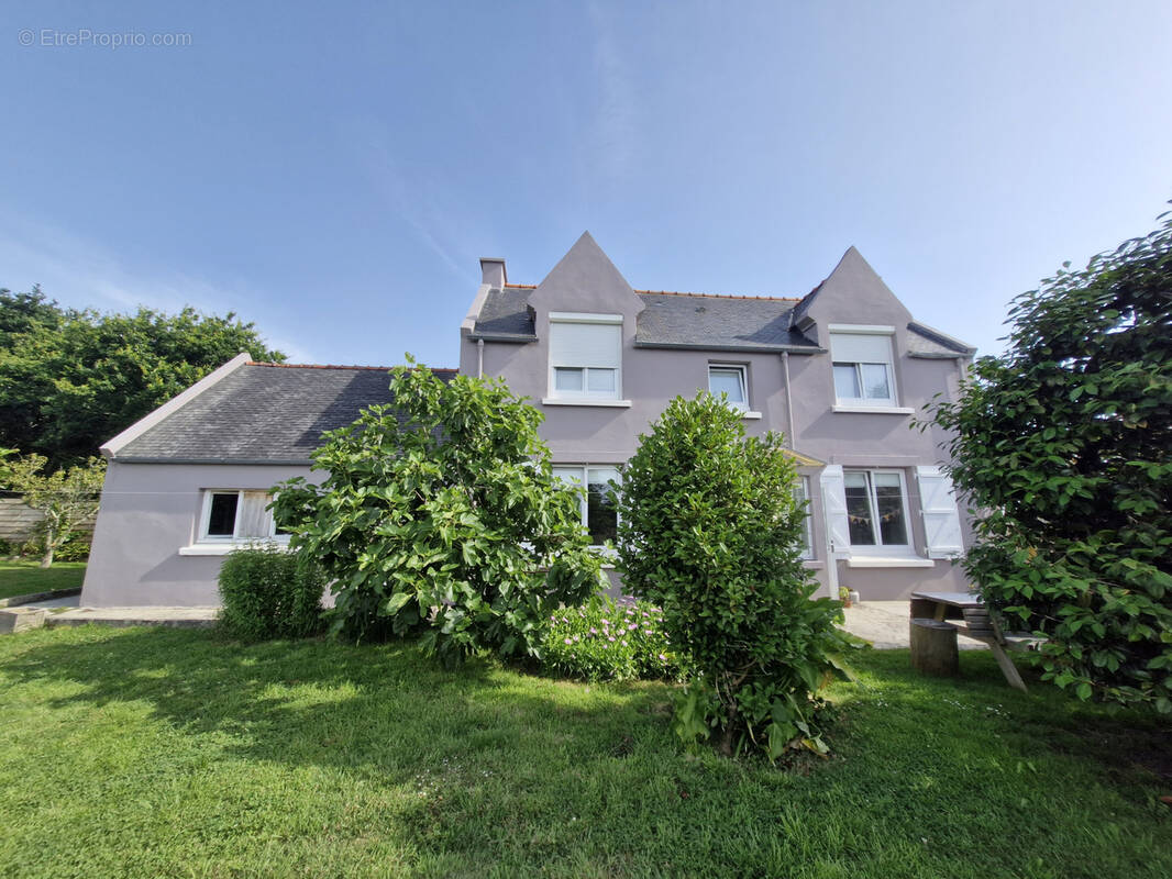 Maison à ROSCANVEL