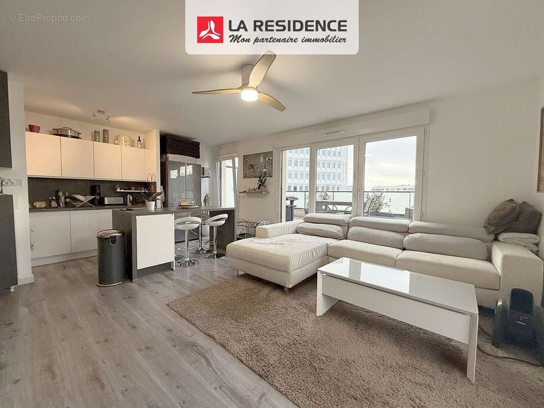 Appartement à VELIZY-VILLACOUBLAY