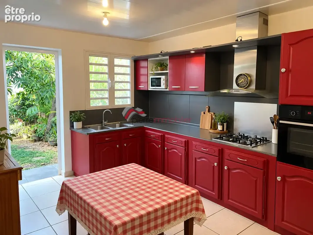 Maison 5 pièces de 113 m2 avec 4 chambres, varangue et jardin   Ligne des Bambous - photo 4