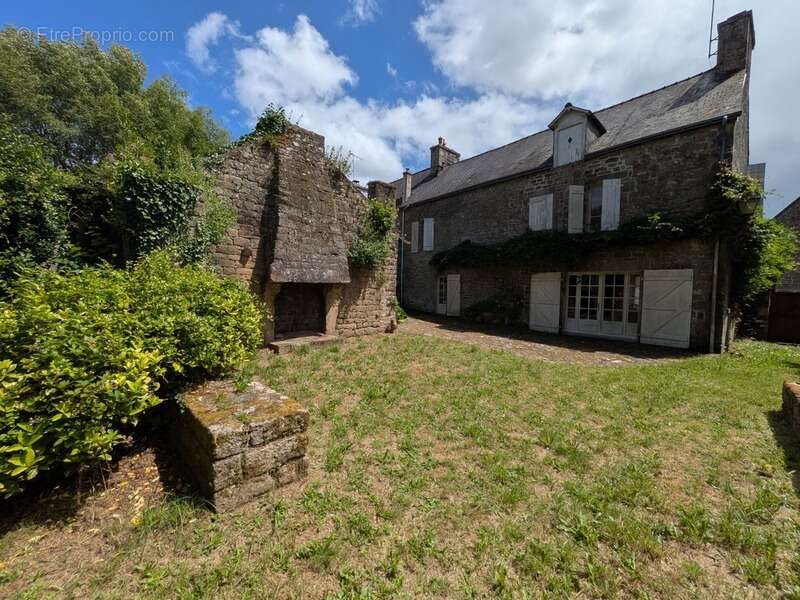 Maison à GUEMENE-SUR-SCORFF