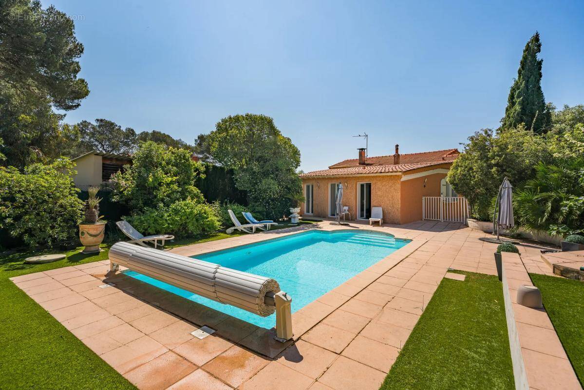 Maison à SAINT-RAPHAEL