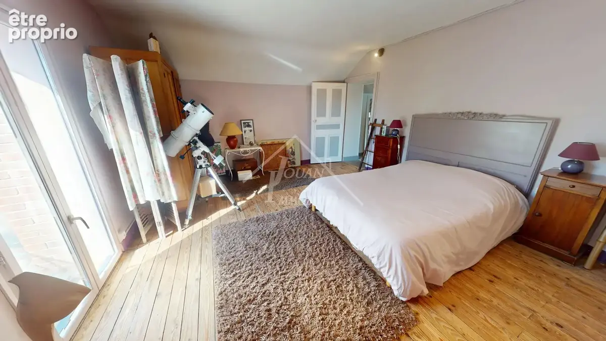 Maison avec un studio indépendant - photo 17