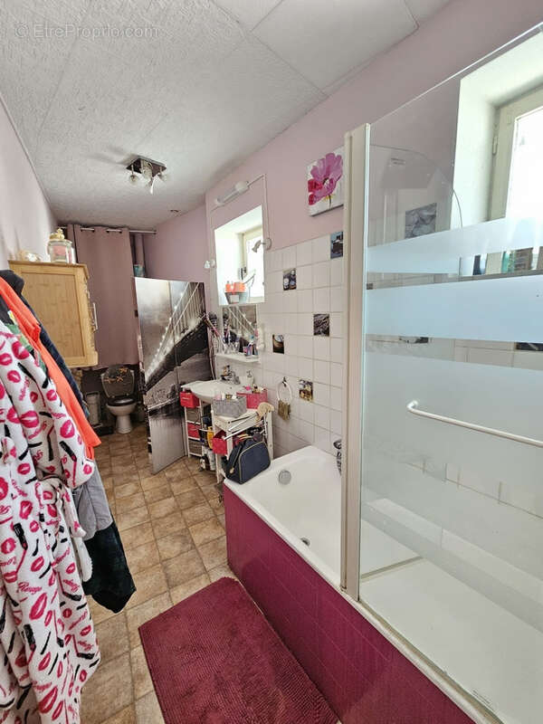 Appartement à JEURRE