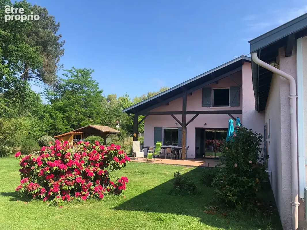 Pissos - maison proximite tous commerces - deux logements - photo 1