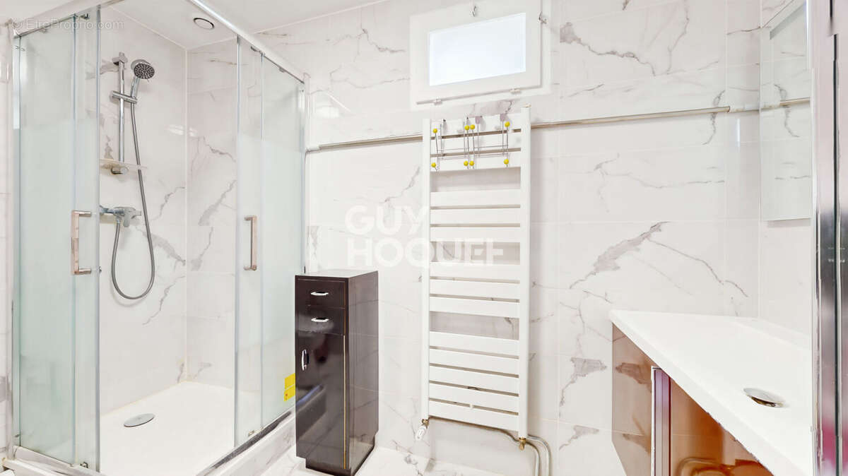 Maison à BUSSY-SAINT-GEORGES