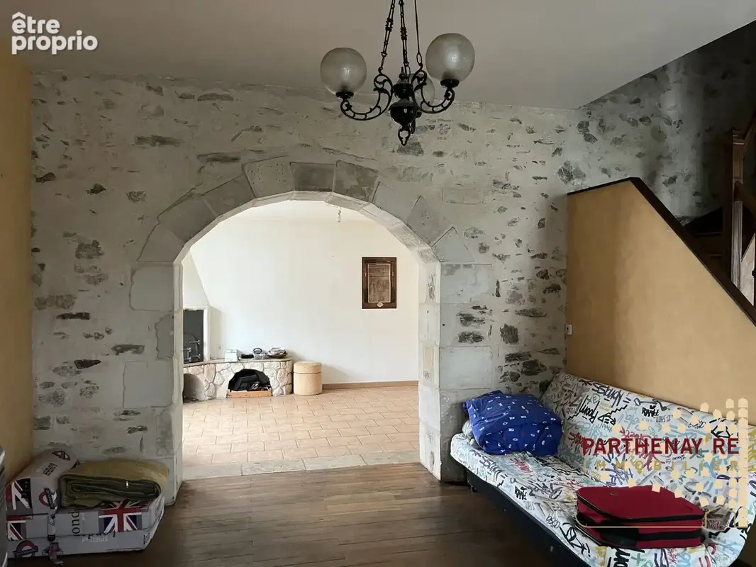 Maison 6 pièces 157 m² à vendre à Mazieres-En-Gatine (79310) - photo 4