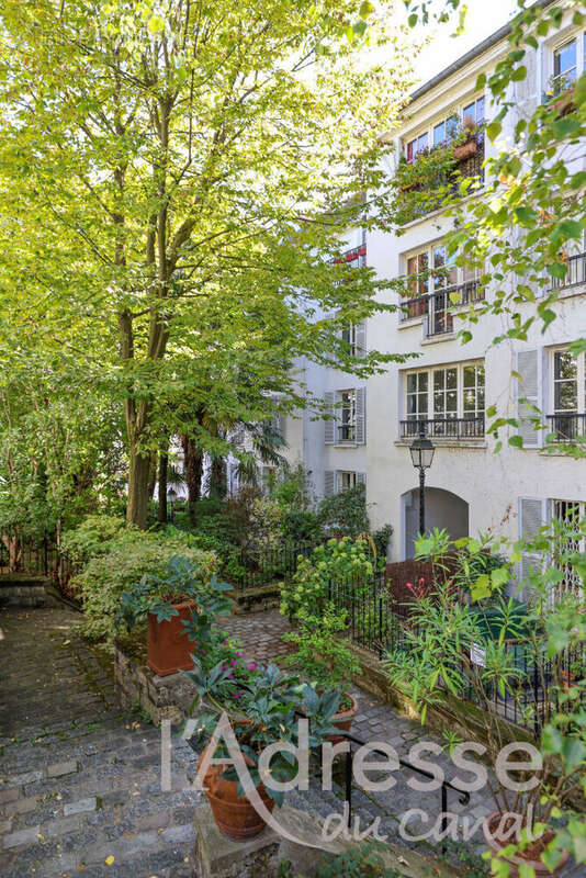 Appartement à PARIS-18E