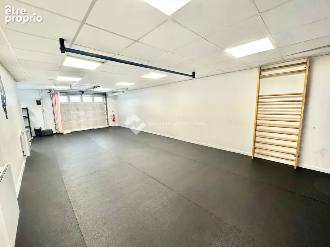 Commerce 103 m² à vendre à Lagny-Sur-Marne (77400) - photo 2