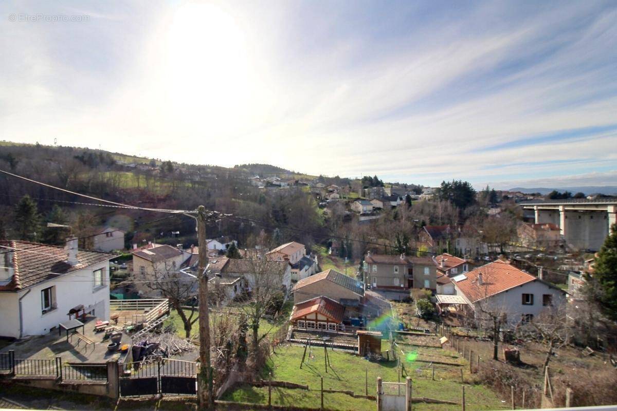 Maison à LA RICAMARIE