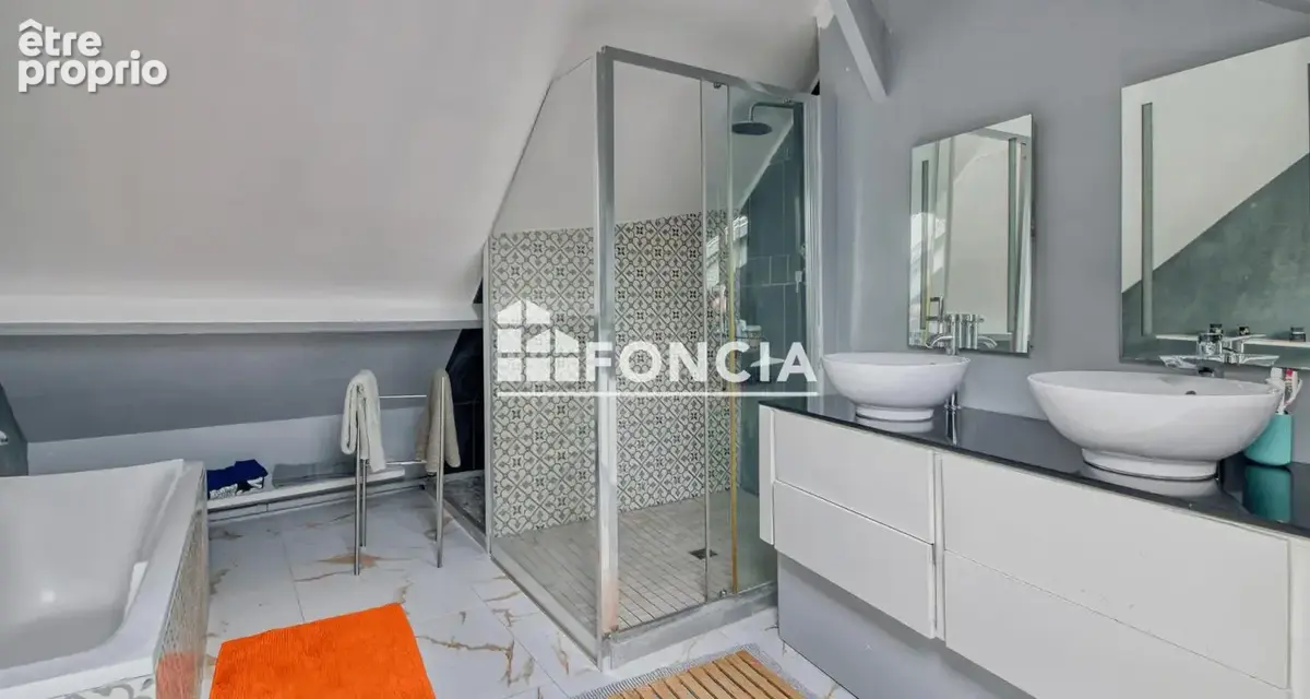 Coup de coeur foncia – grand t2 en duplex avec un charme fou + cave en sous-sol - photo 16