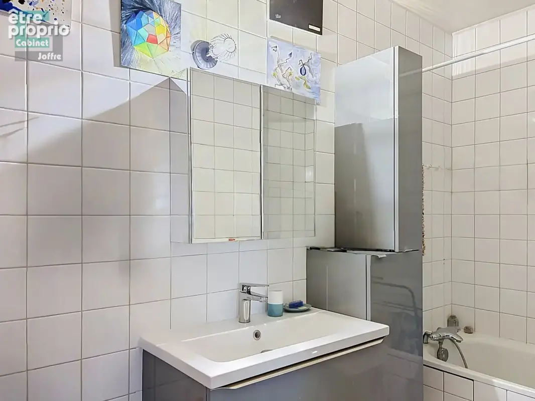 F4 dernier étage avec asceneur, lumineux, vue dégagée, 3 chambres - photo 9
