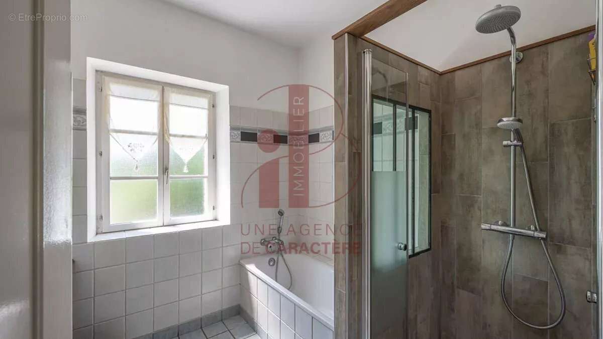 Maison à BOURRON-MARLOTTE