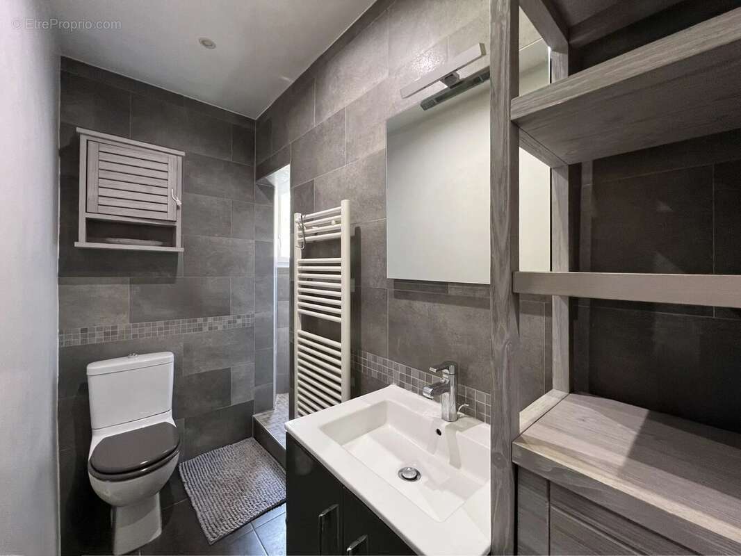 Appartement à SAINT-MAUR-DES-FOSSES