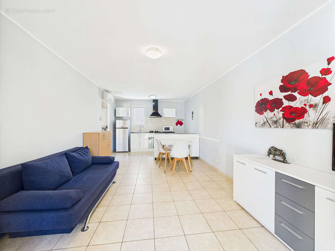 Appartement  2 pièce(s) 48 m2 - Piscine - photo 3