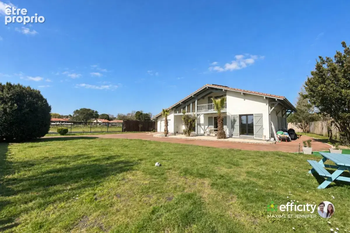 Maison 7 pièces 190 m² à vendre à Soustons (40140) - photo 2