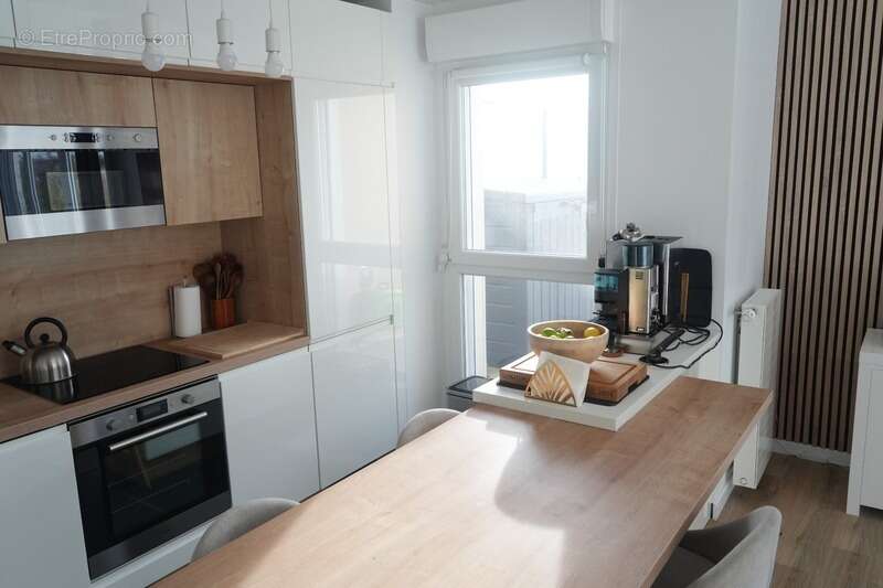 Appartement à ELANCOURT