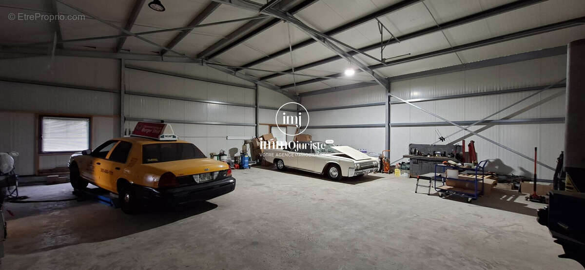 Commerce 380 m² à Couzeix  - photo 5