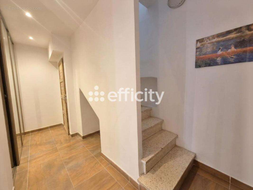 Maison de village - photo 9