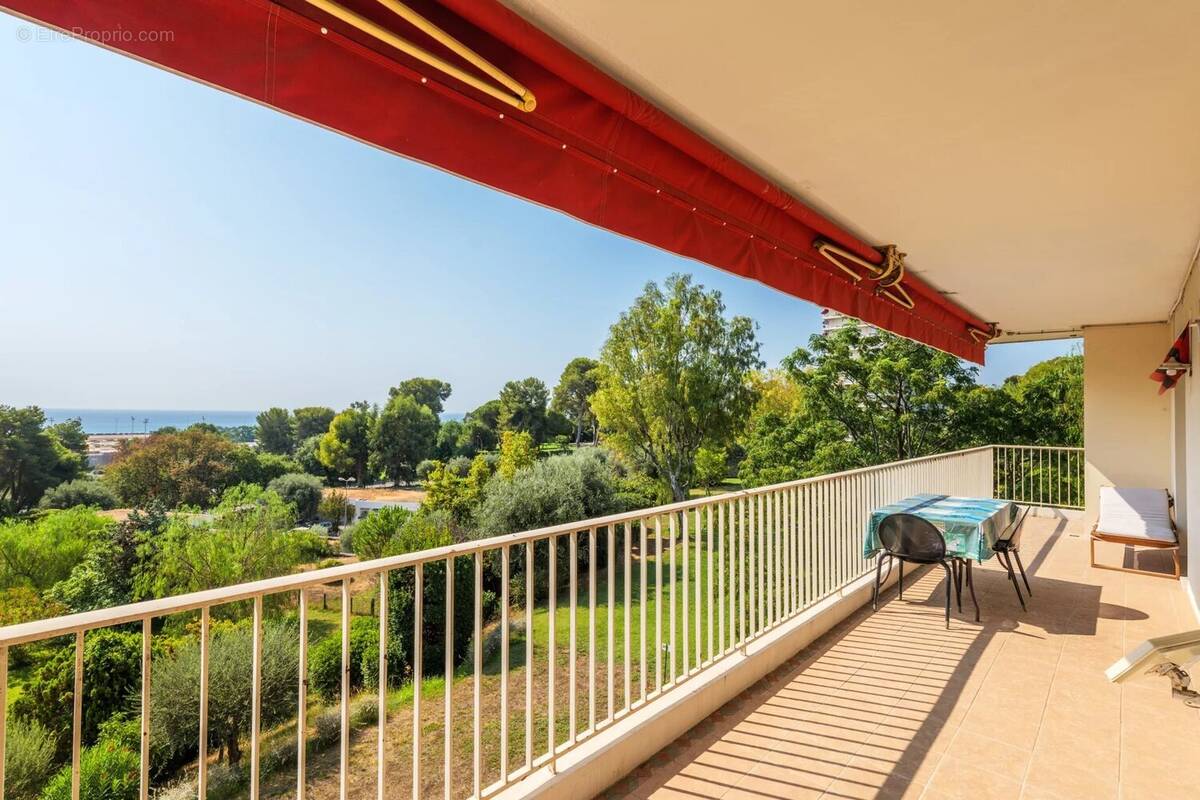 Appartement à CAGNES-SUR-MER