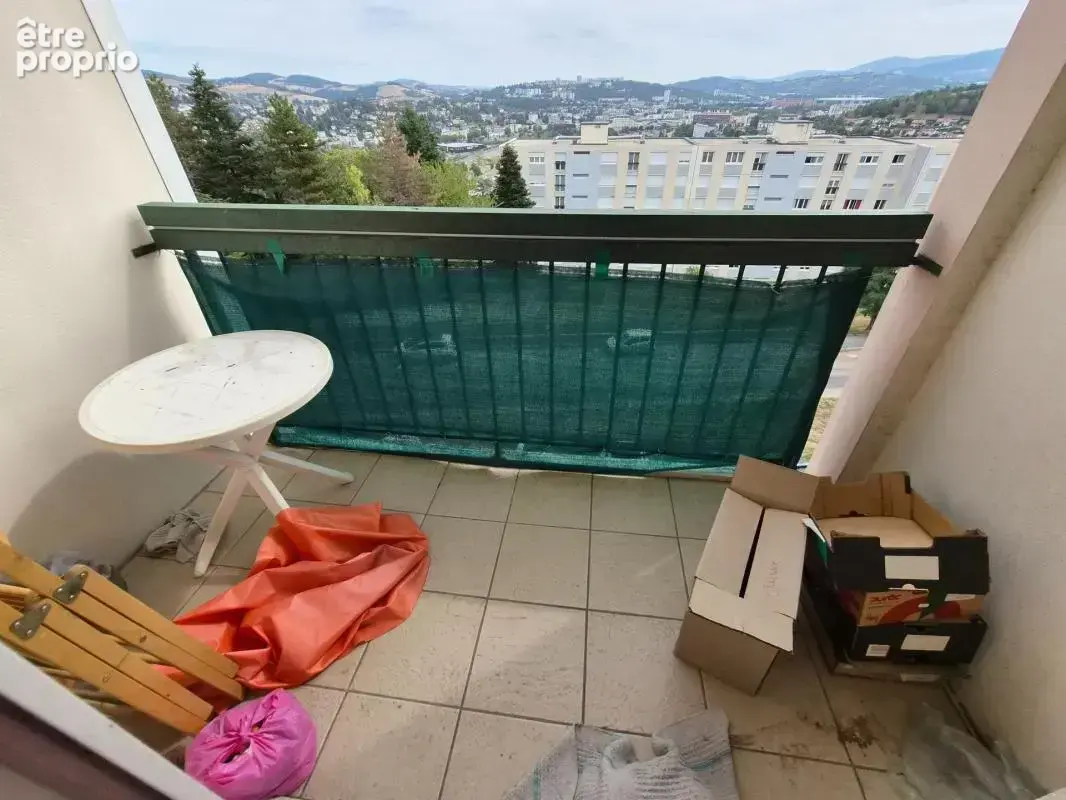 T4 avec balcon + stationnement. Trés bon état - photo 10