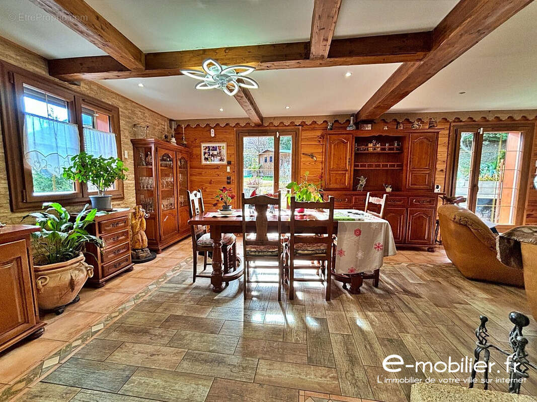 Maison à AIGUEBLANCHE