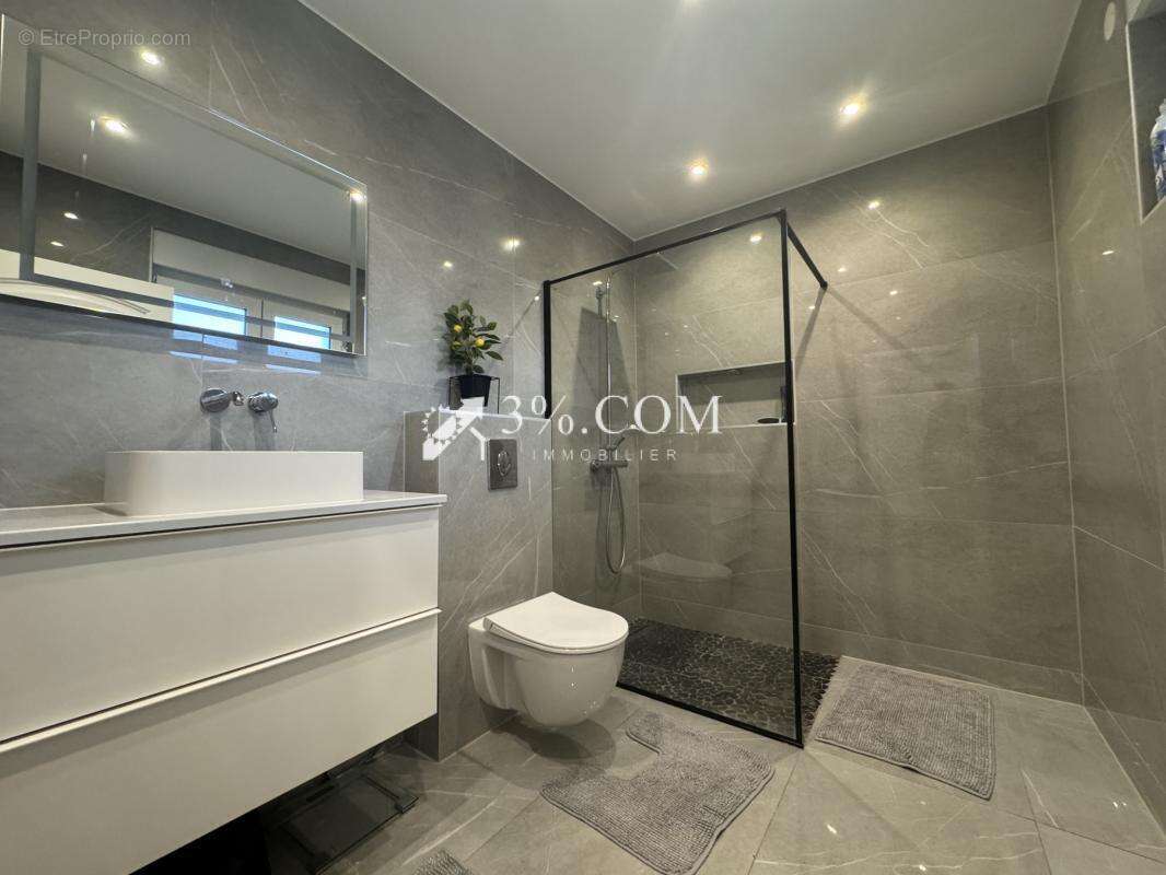 3%COM Belle maison d'architecte  4 chambres et 2 salles de b - photo 13
