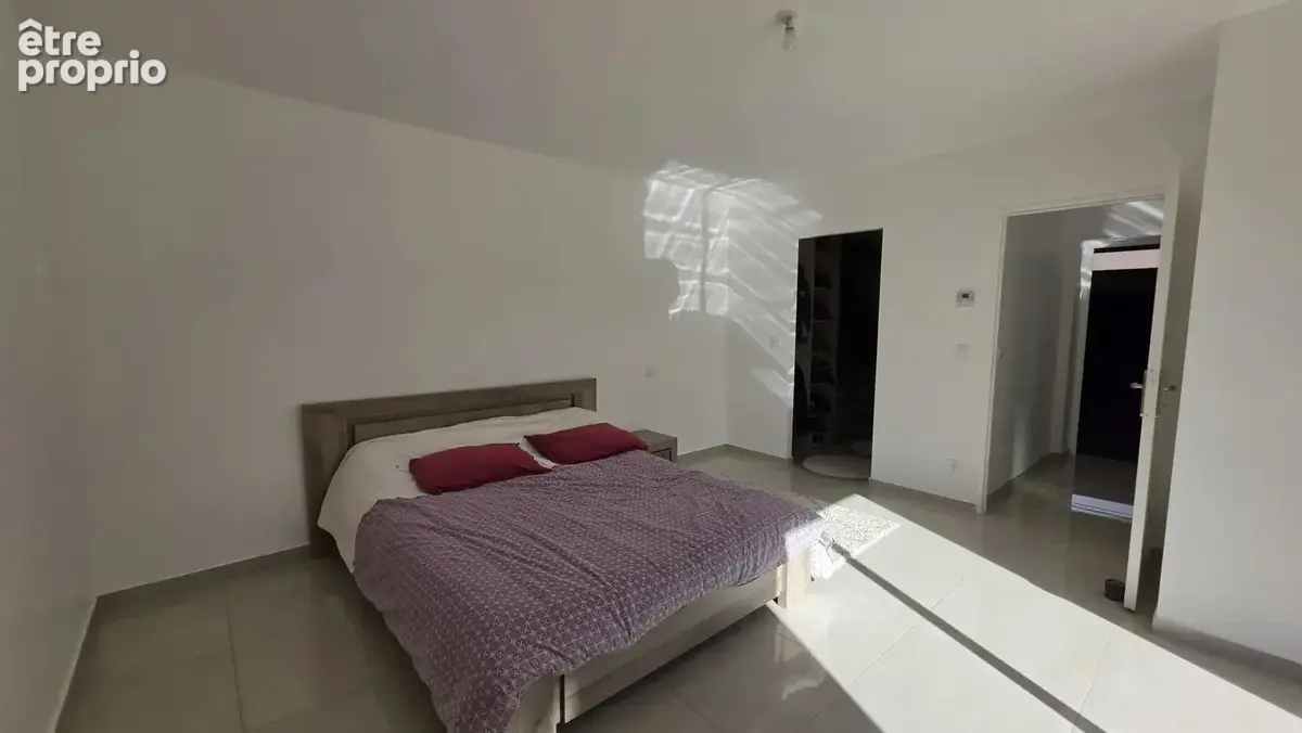 Narbonne – Magnifique Villa contemporaine avec piscine. - photo 4
