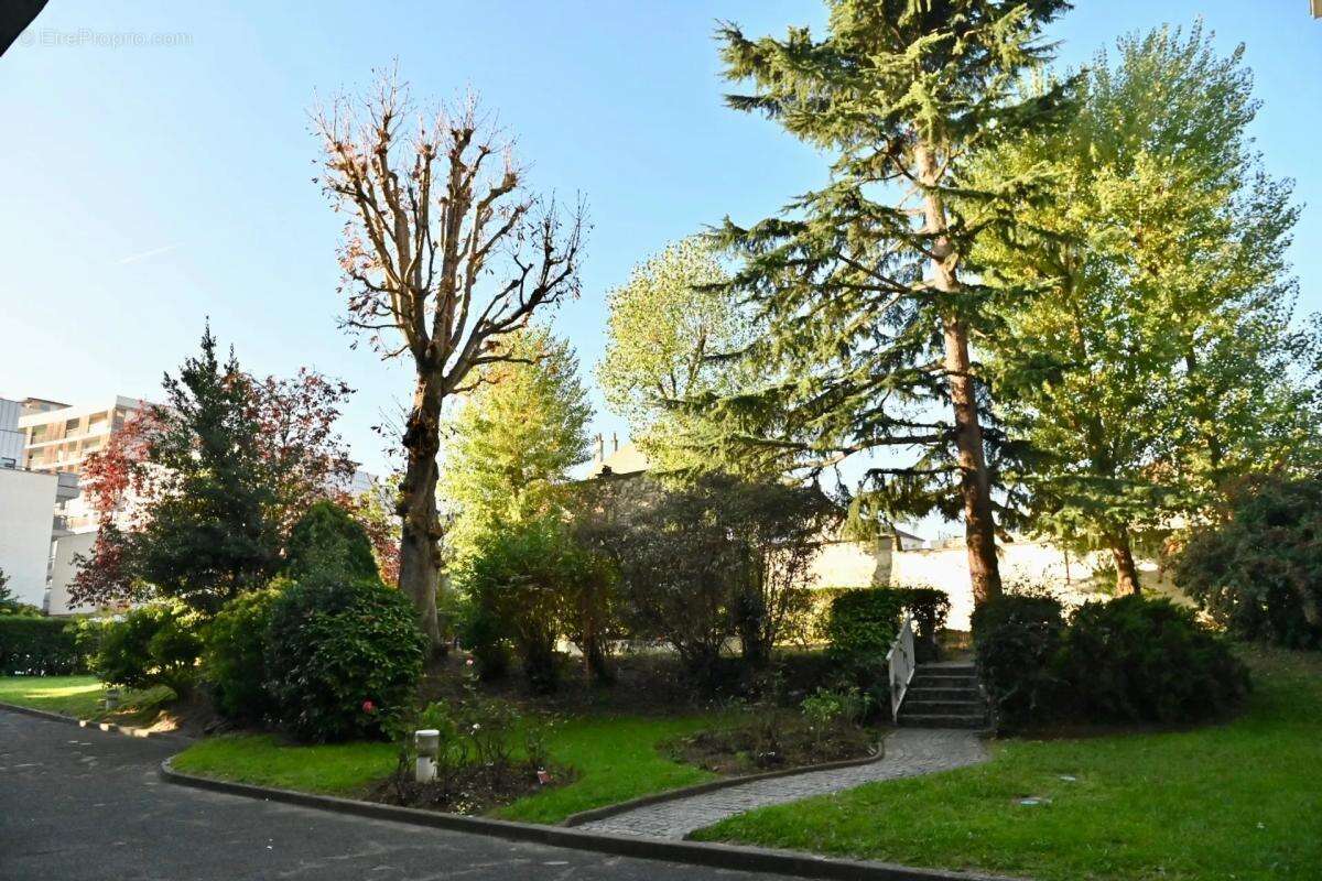 Appartement à IVRY-SUR-SEINE
