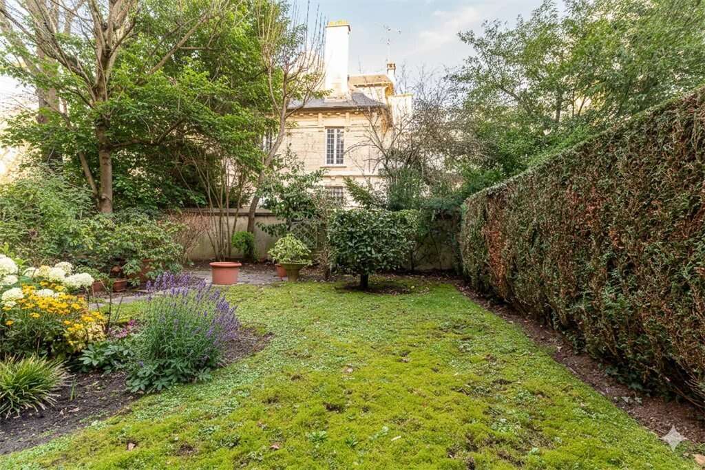 Appartement à NOGENT-SUR-MARNE