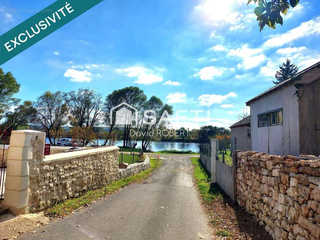 Photo 3 - Maison à CROUZILLES