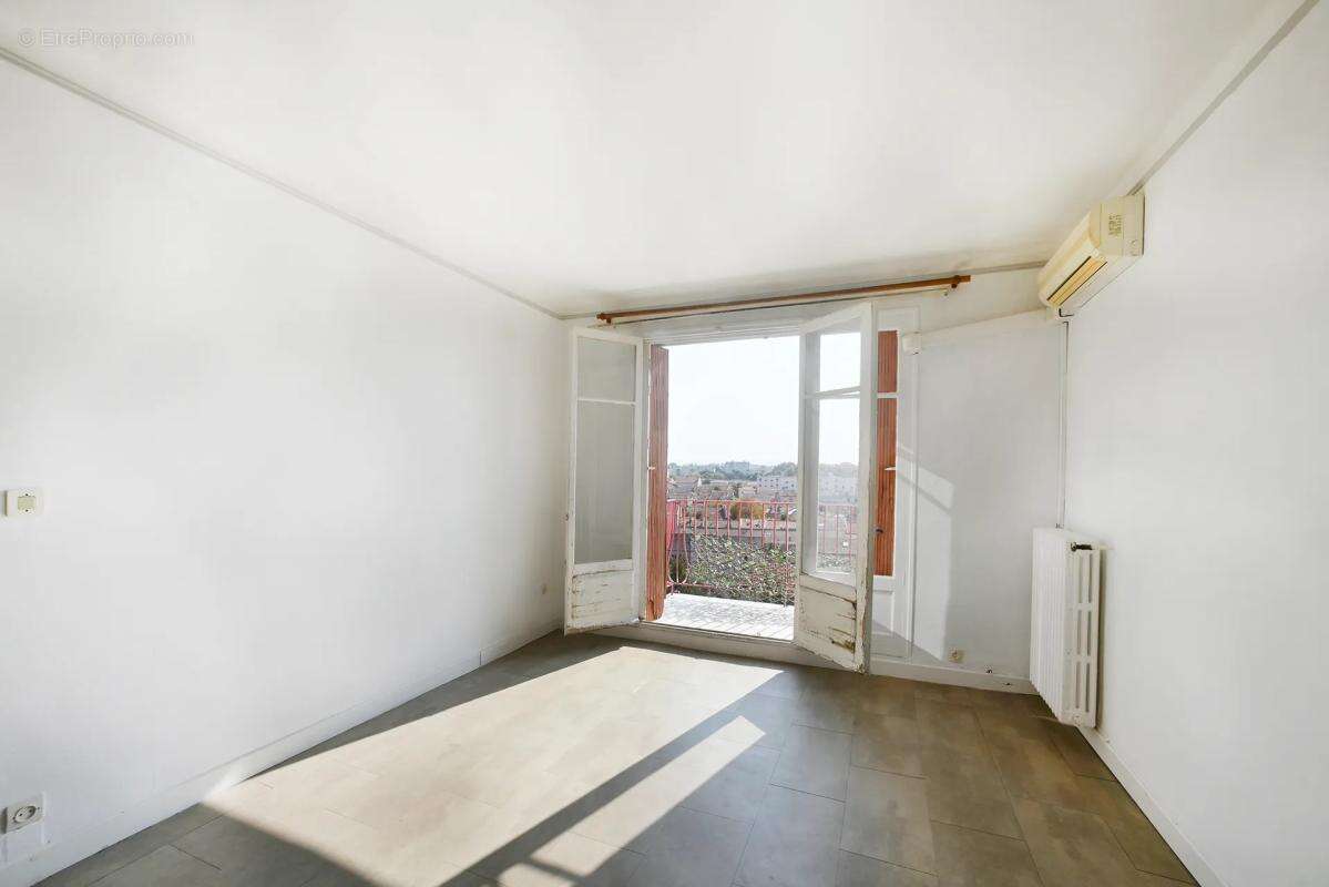 Charmant 3 pièces avec balcon au dernier étage à Avignon - photo 7