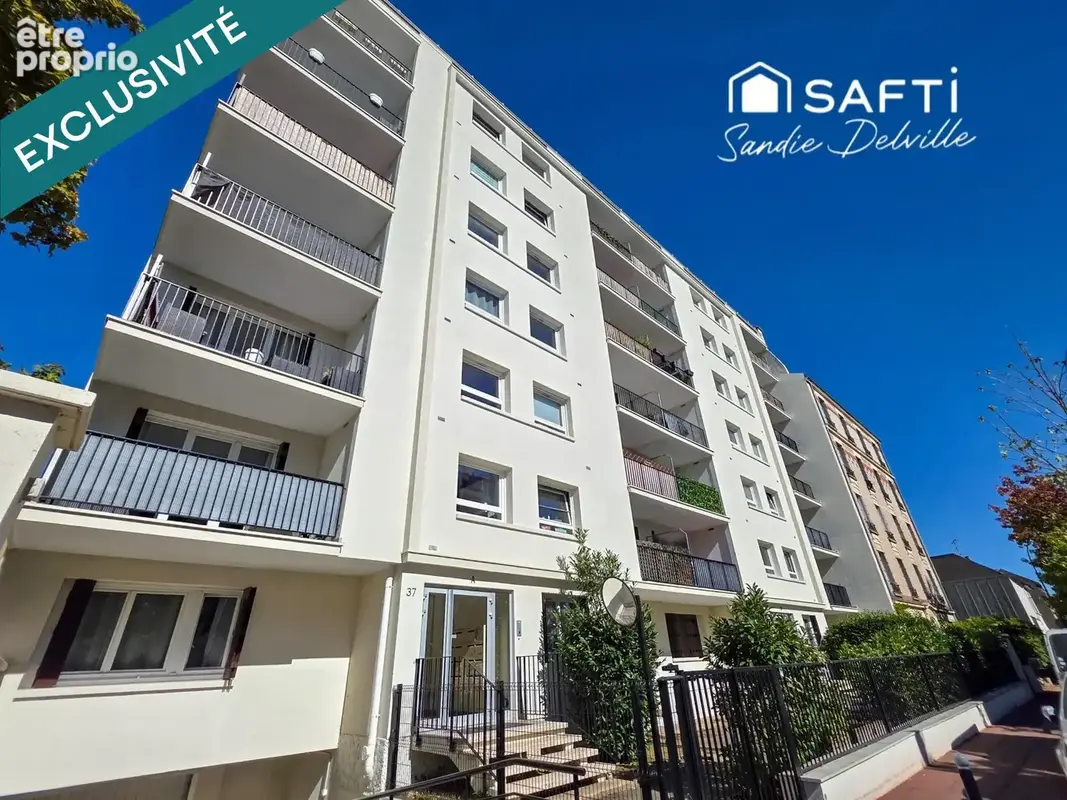 Photo 1 - Appartement à SAINT-MAUR-DES-FOSSES