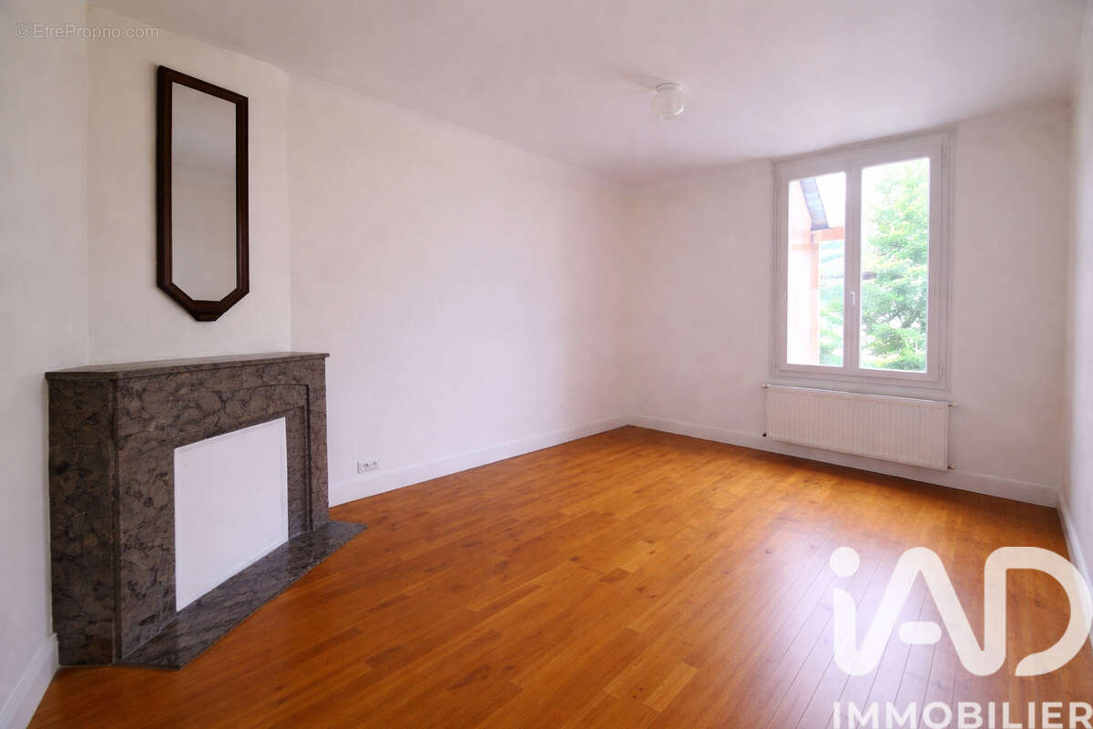 Photo 4 - Maison à SAULNIERES