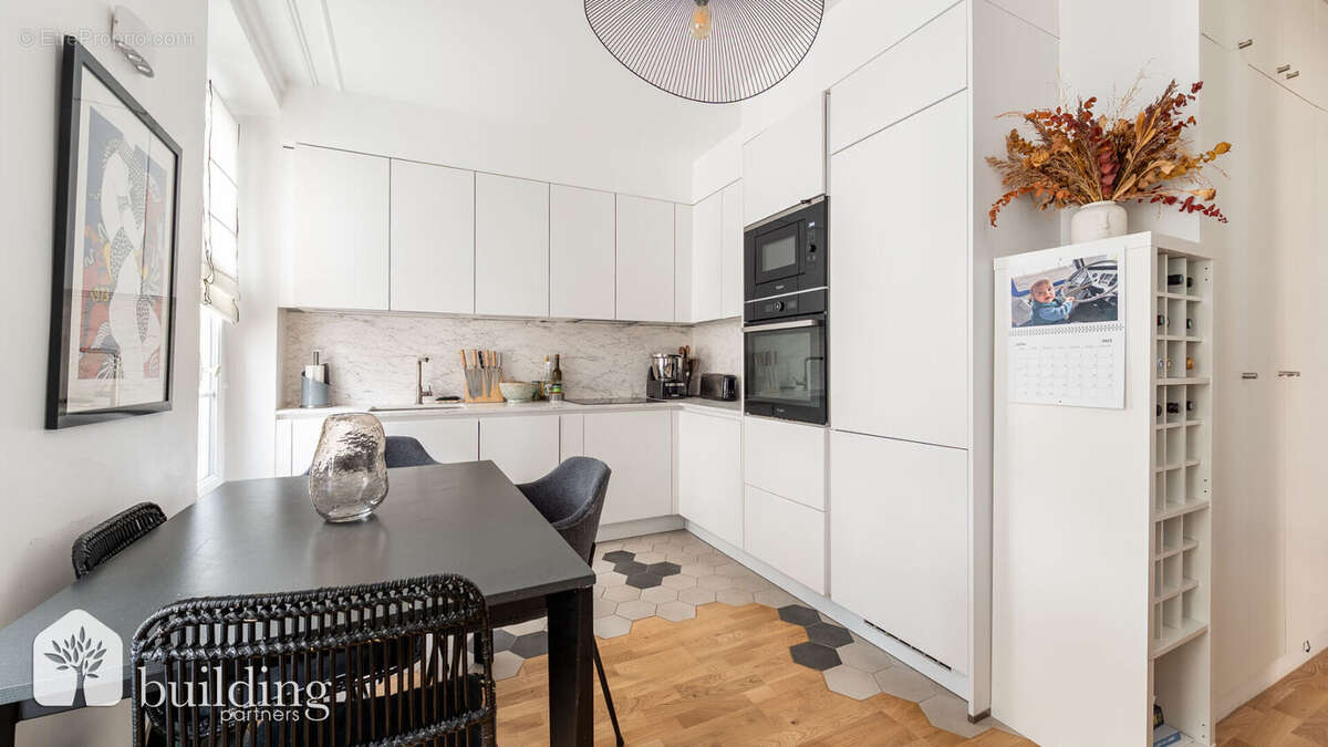 Appartement à LEVALLOIS-PERRET