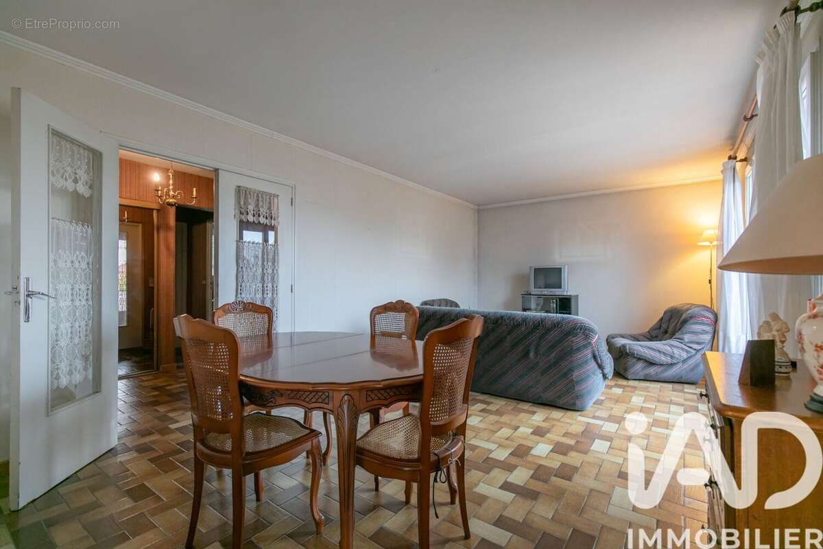 Photo 2 - Maison à FONTENAY-SOUS-BOIS
