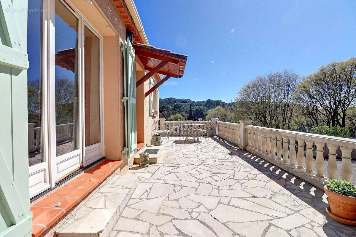 Maison à DRAGUIGNAN