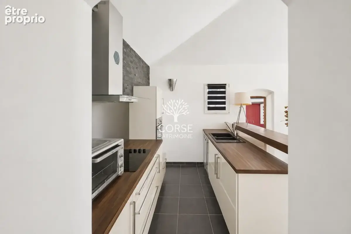 Maison à rénover avec piscine au calme - photo 8