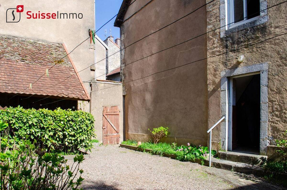 Maison à BAUME-LES-DAMES