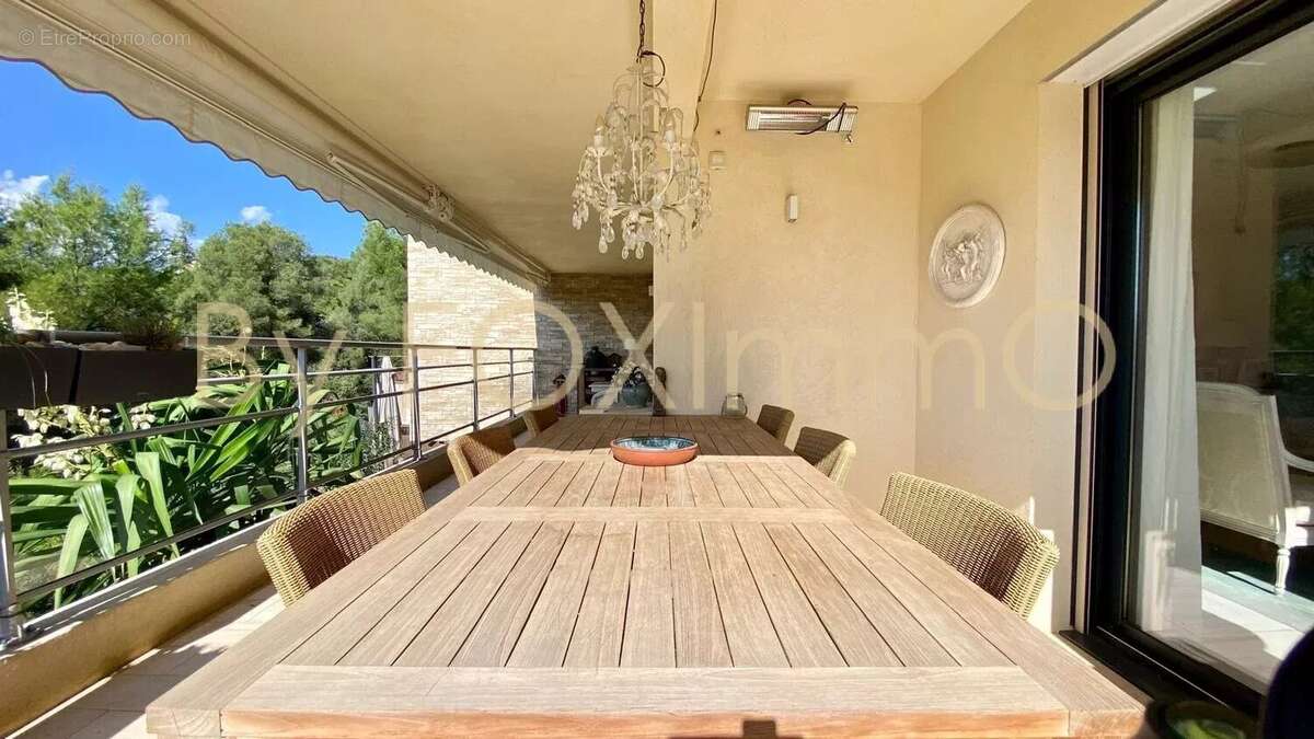 Appartement à CAGNES-SUR-MER