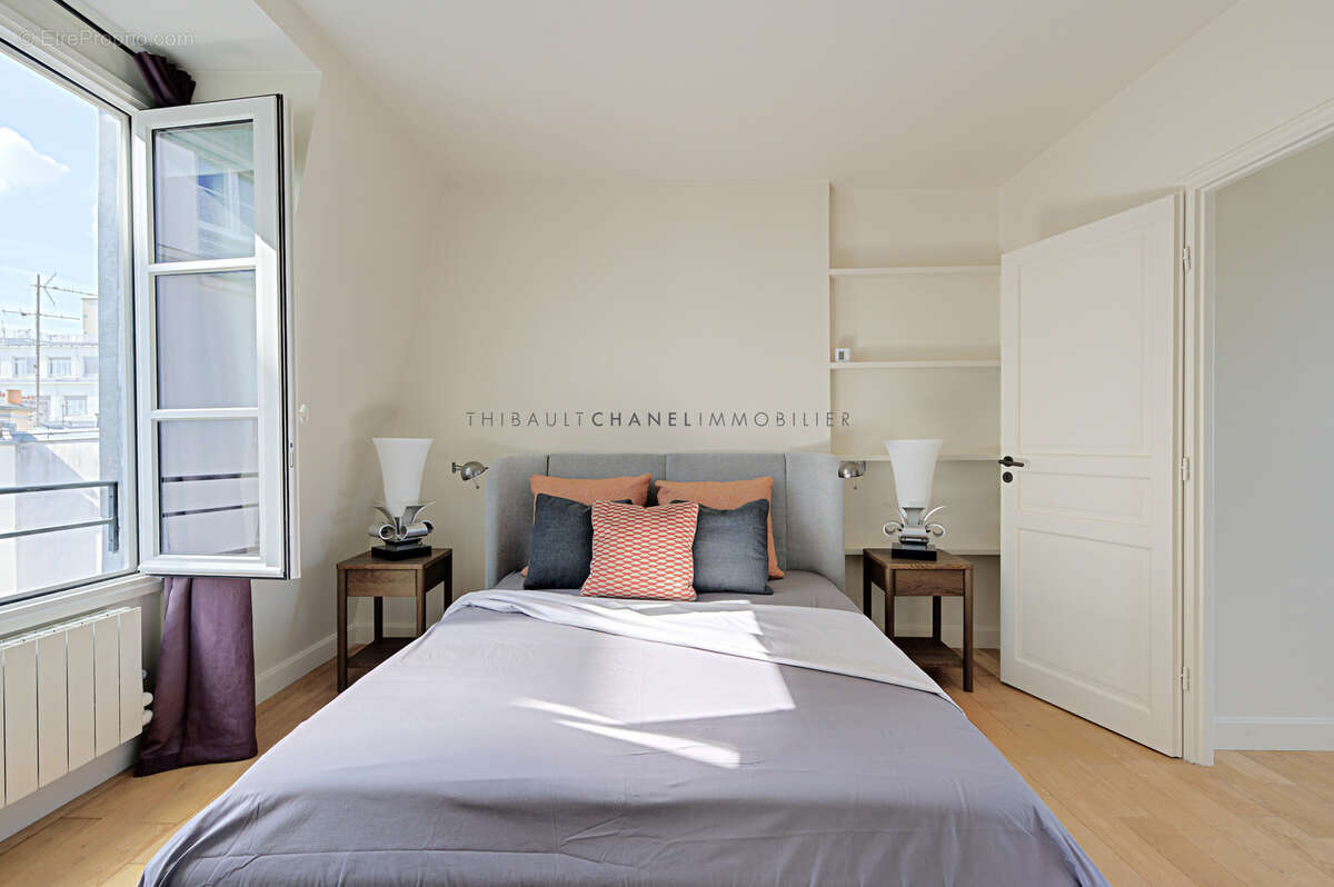 Appartement à PARIS-3E