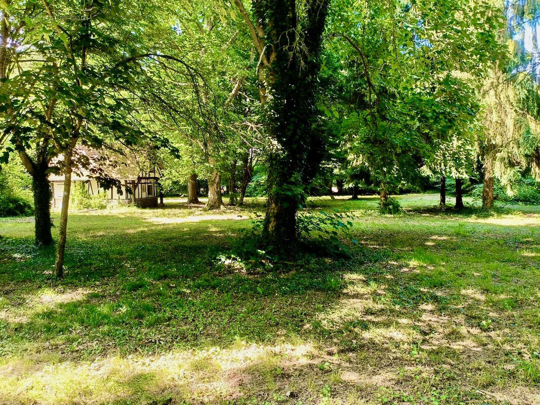 Maison à LE NOYER-EN-OUCHE