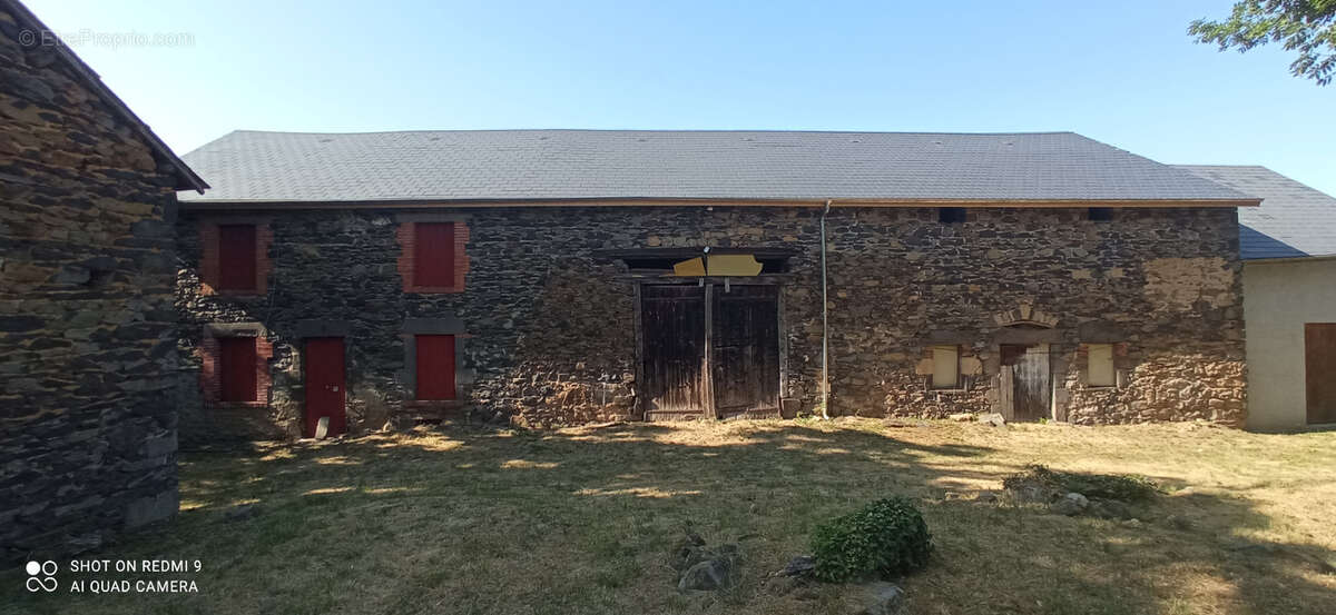 Corps de ferme à restaurer - photo 2