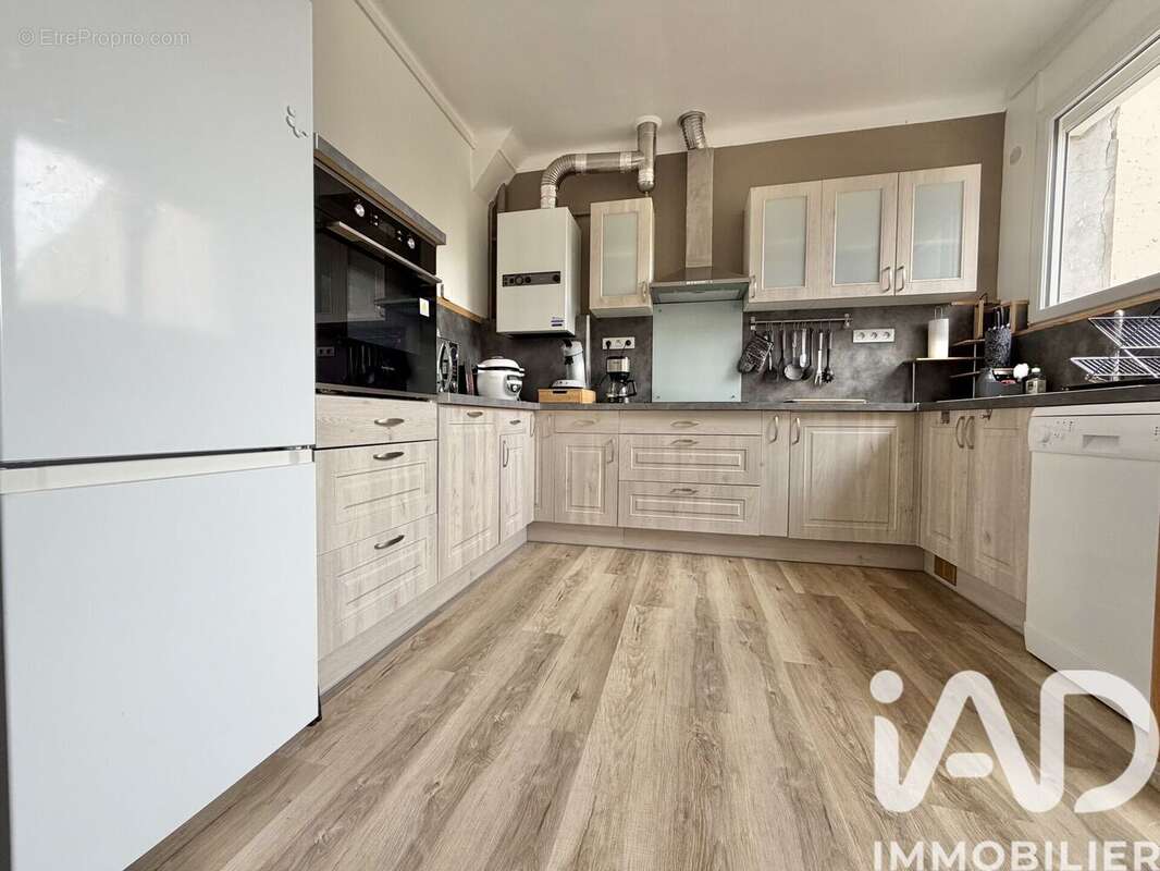Maison 93 m² à Lessay  - photo 4