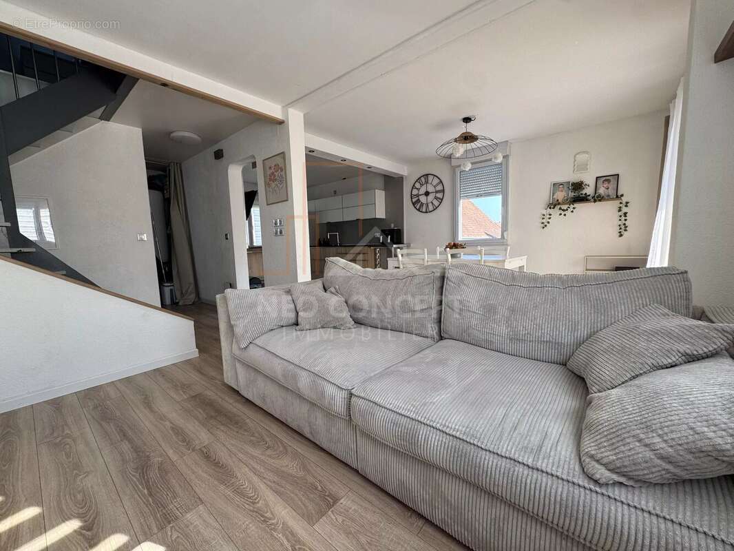 Maison à ROPPENHEIM