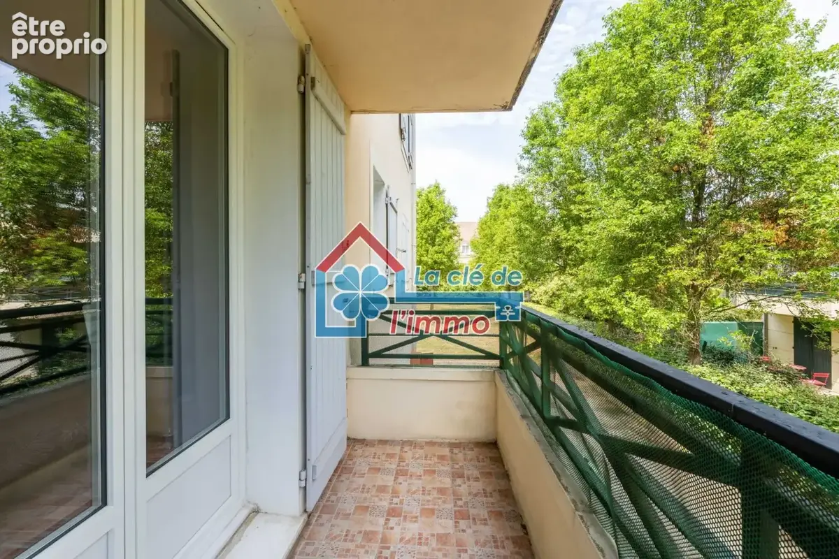 Grand f2 + 2 balcons - photo 7